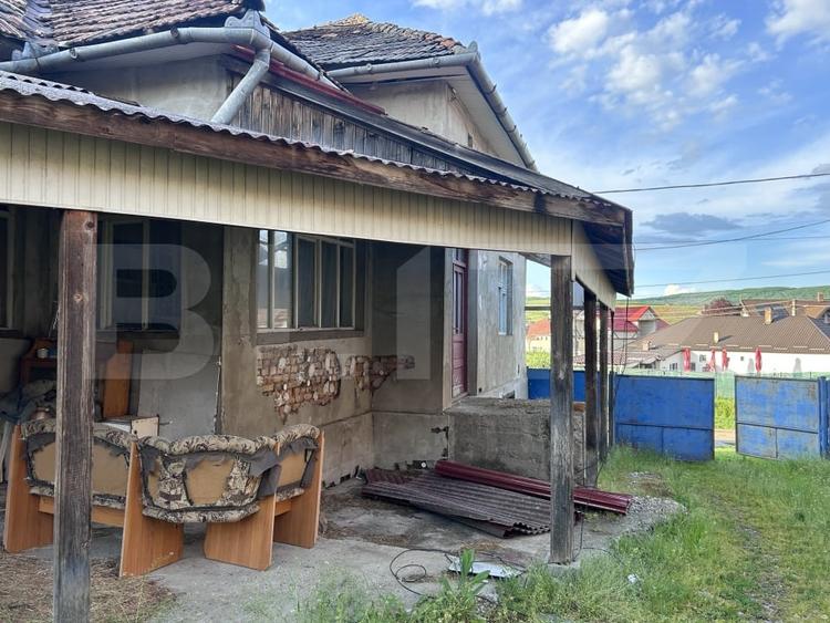 Casă individuală cu 4 camere cu Canalizare în Periferie