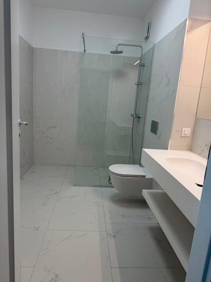 Apartament cu 3 camere în Băneasa
