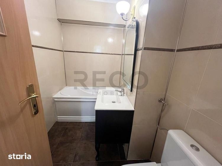 Apartament cu 4 camere decomandat în Nufărul — fotografia 1