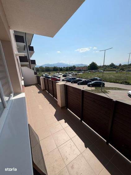Apartament cu 2 camere decomandat în Sânpetru
