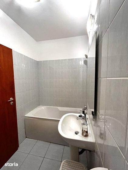 🏡 Închiriez Apartament cu 2 camere, parcare inclusă, Complex Răsărit de Soare - 3