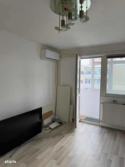 Apartament cu 2 camere în Tei