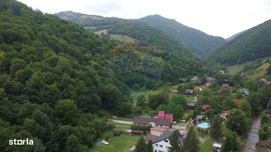 Casă cu 4 camere cu Teren 600 Mp în Feleacu