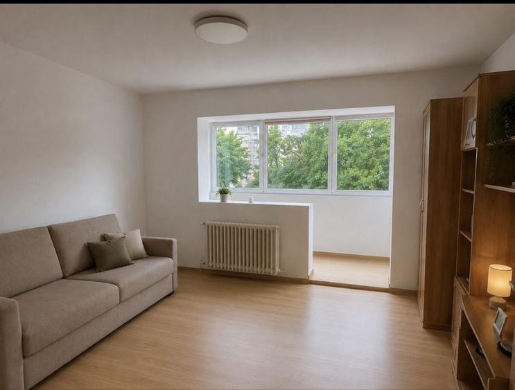Apartament spatios cu 3 camere, zona excelenta, Plopilor - 3