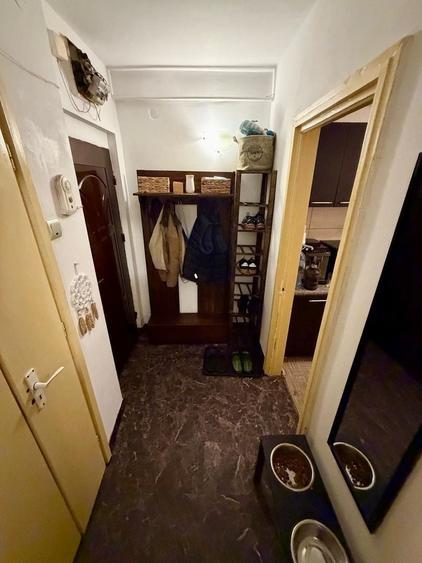Apartament cu 2 camere semidecomandat, mobilat în Nicolina