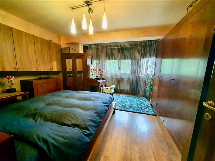 Apartament 2 camere  de vanzare  Bucium, - 2