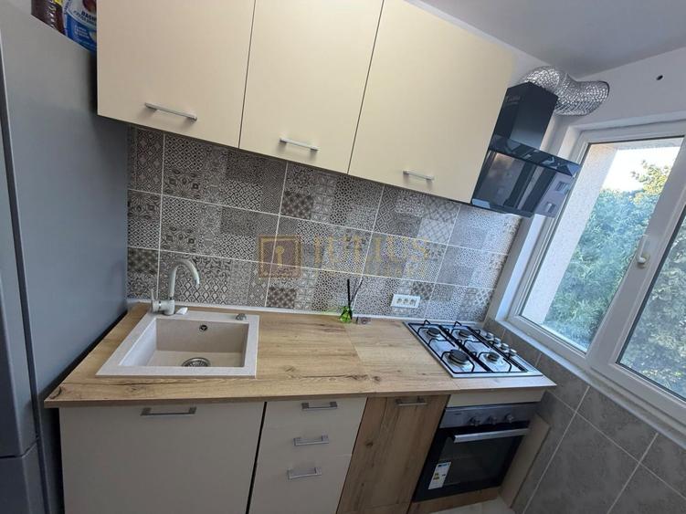 Apartament cu 2 camere decomandat, mobilat în Complex Studențesc