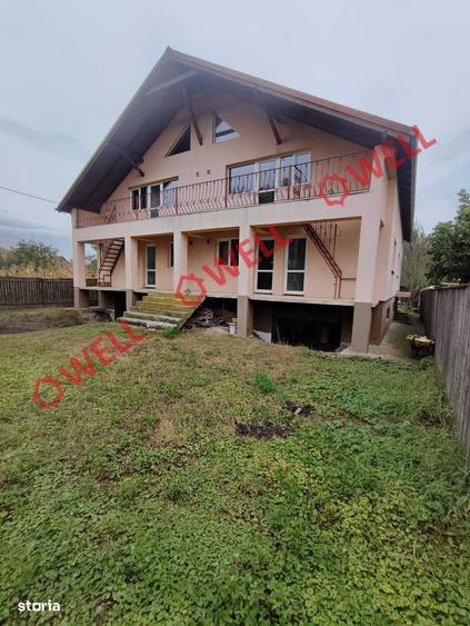 Casă cu 4 camere în Ilieni