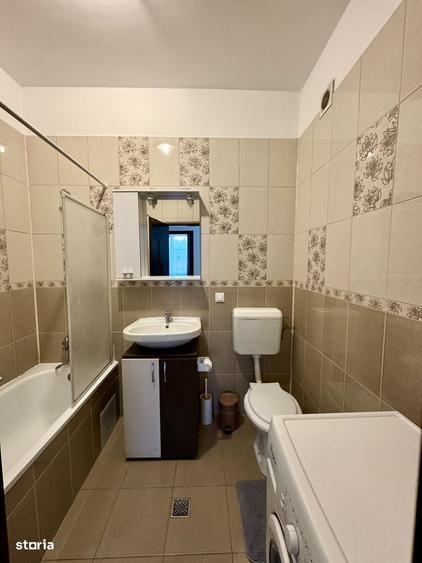 Apartament cu 3 camere decomandat în UTA