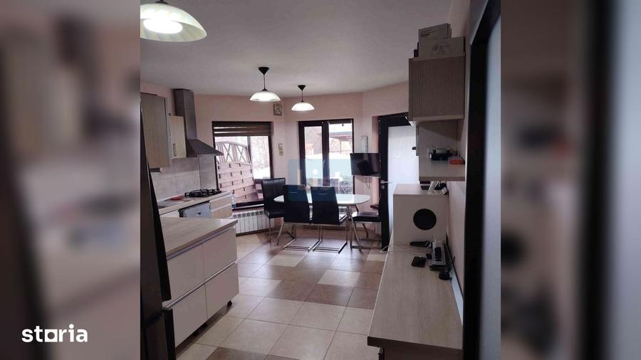 Casă cu 4 camere cu Teren 500 Mp în Bârnova