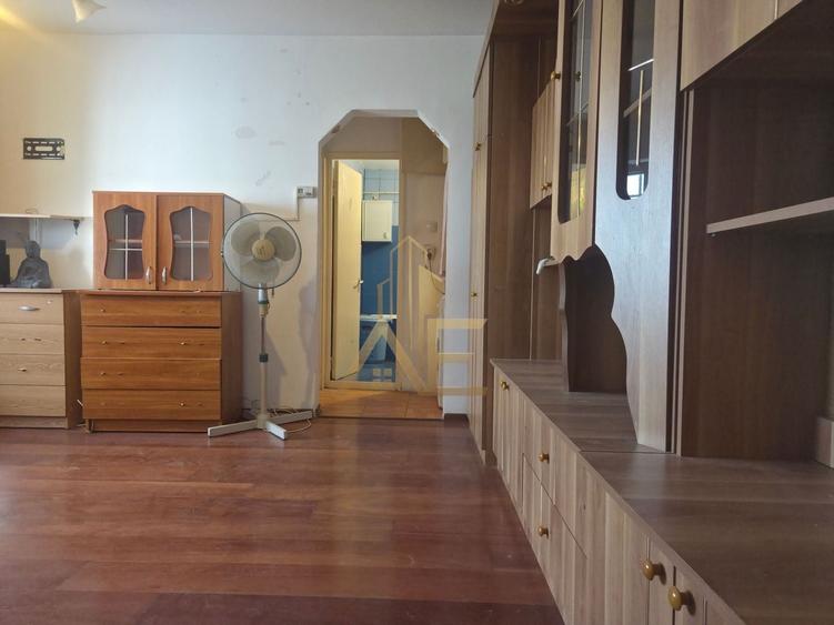 Apartament cu 2 camere semidecomandat în Sud