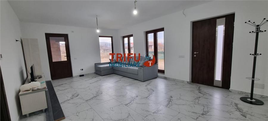 Casă individuală cu 4 camere cu Teren 500 Mp în Ighiu
