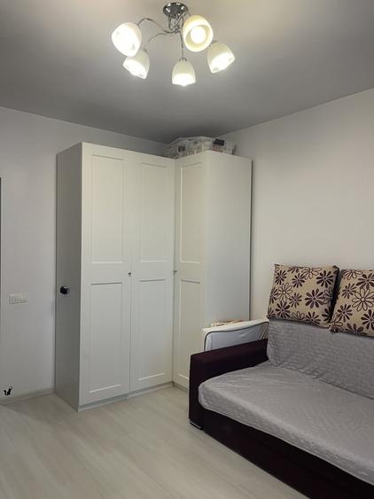 Apartament cu 2 camere decomandat în Militari
