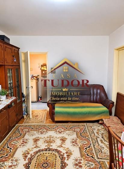 Apartament cu 2 camere semidecomandat în Trivale