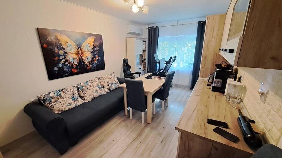 Apartament cu 2 camere decomandat în Central