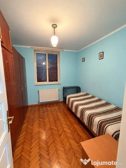 Casă cu 3 camere cu Teren 400 Mp în 1 Mai