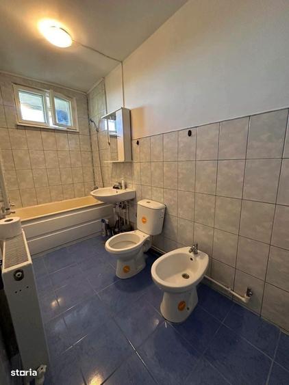 Apartament cu 4 camere în Ultracentral