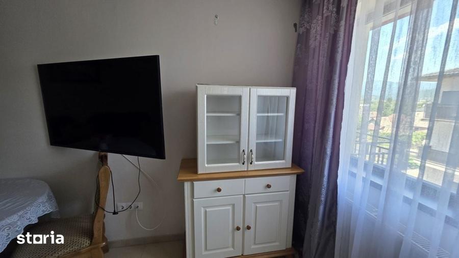 Apartament cu 3 camere în Vasile Alecsandri