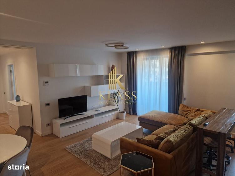 Apartament cu 3 camere semidecomandat în Central