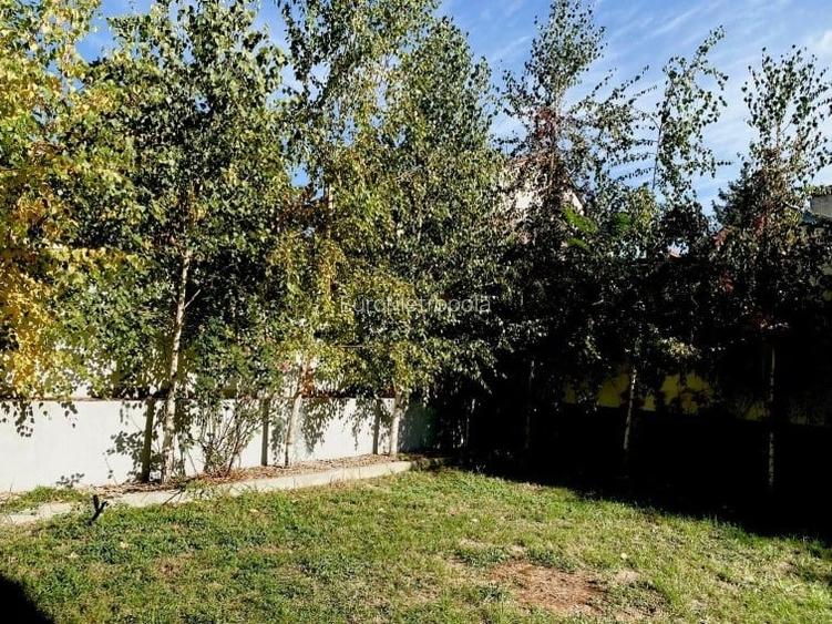 Duplex Premium curte spatioasa Domenii