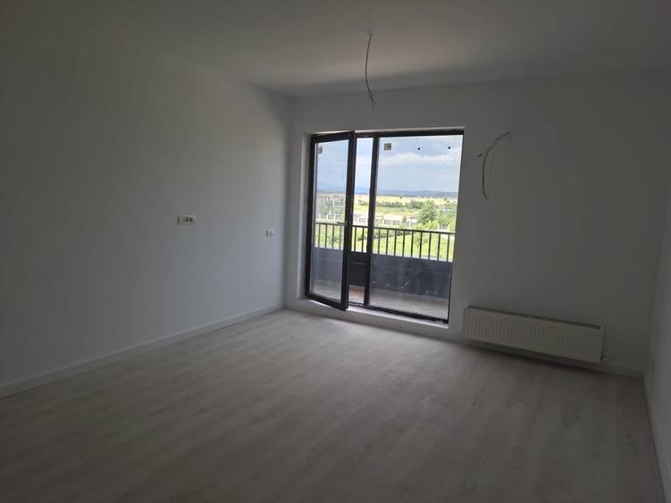 Apartament cu 2 camere decomandat în Păulești