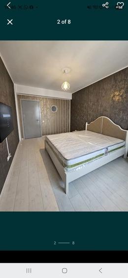 Apartament cu 2 camere decomandat în 1 Decembrie
