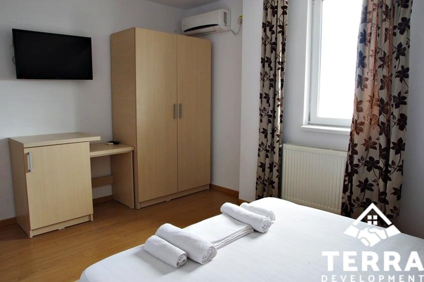 Casă individuală cu 23 camere cu Teren 430 Mp în Nord