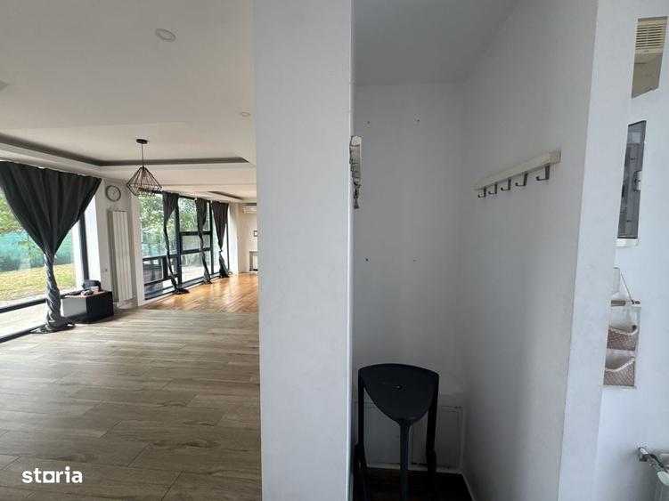 Casă cu 4 camere în Ștefăneștii de Sus
