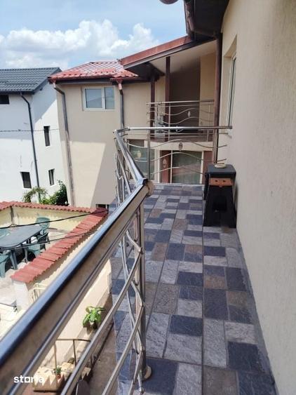 Casă cu 5 camere cu Teren 50 Mp în Siloz