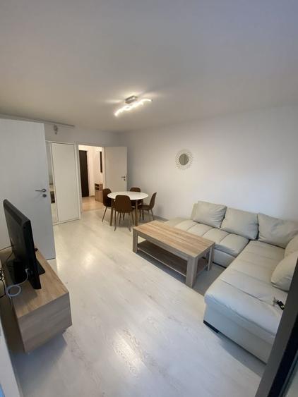 Apartament cu 2 camere semidecomandat în Găvana
