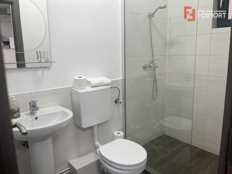 Spațiu comercial, de 504 mp, în Moșnița Nouă
