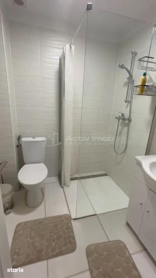 Casă cu 5 camere cu Teren 500 Mp în Crevedia