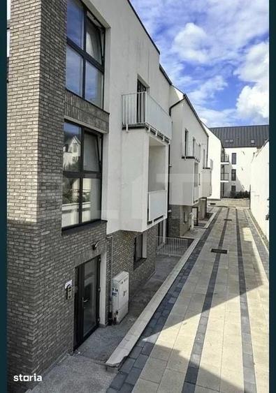 Apartament cu 3 camere în 22 Decembrie 1989