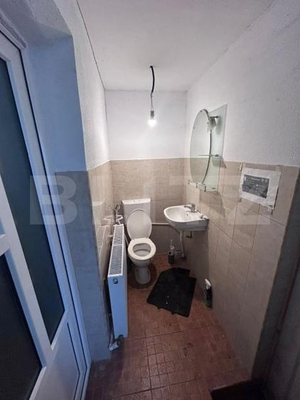Casă individuală cu 4 camere cu Teren 400 Mp în Romanești