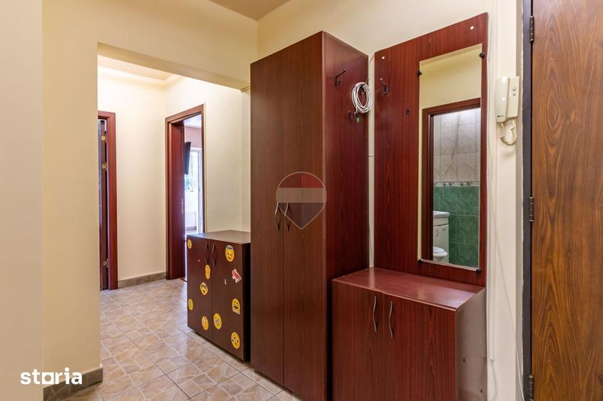 Apartament 3 camere mobilat ,strada Novaci in zona 13 Septembrie - 17
