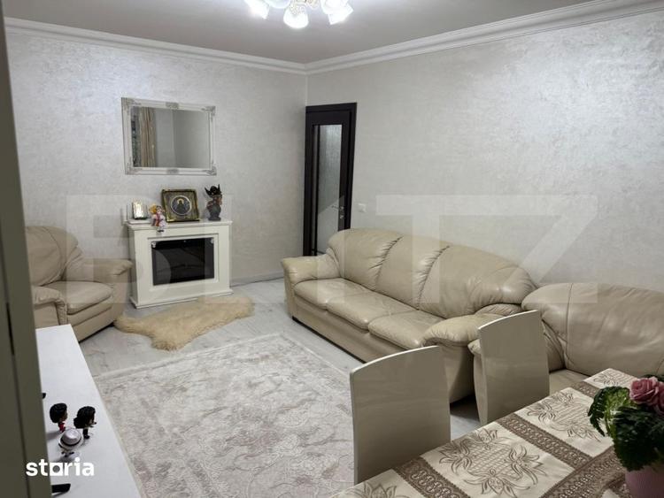 Apartament cu 3 camere decomandat în Central