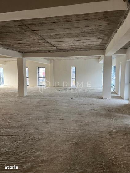 Spațiu comercial, de 180 mp, în Central