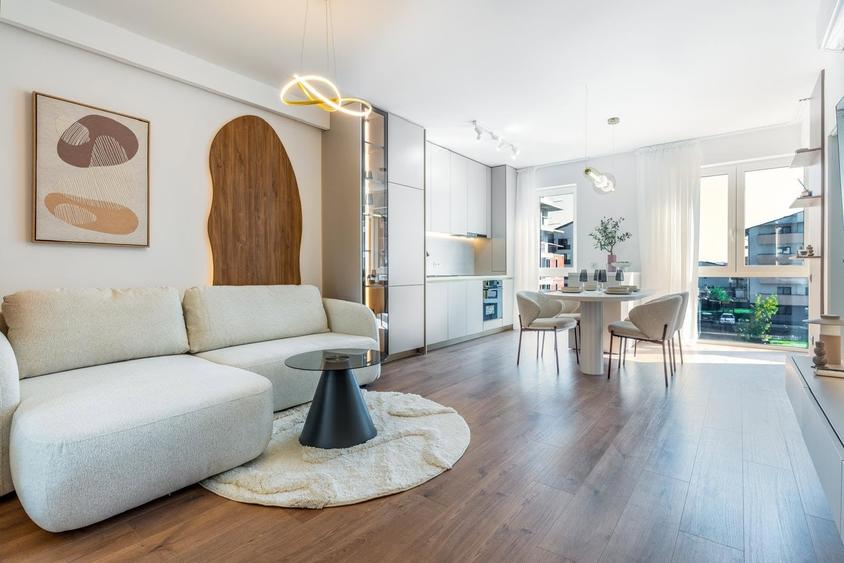 Apartament cu 2 camere semidecomandat, mobilat în Florești