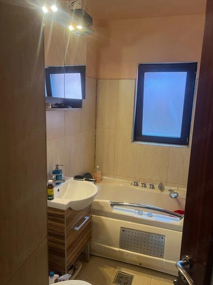 Casă cu Teren 500 Mp în Bariera Vâlcii