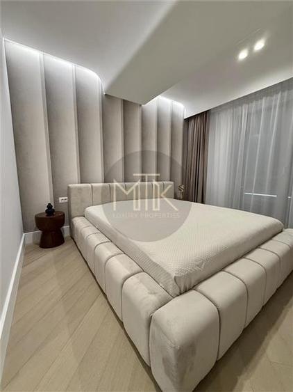 Apartament cu 3 camere decomandat, mobilat în Iancu Nicolae