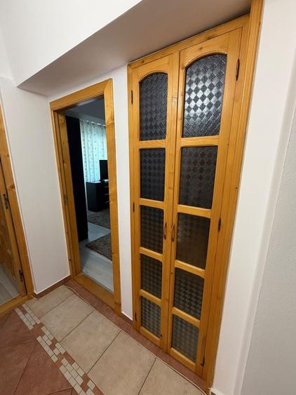 Apartament cu 3 camere decomandat în Ultracentral