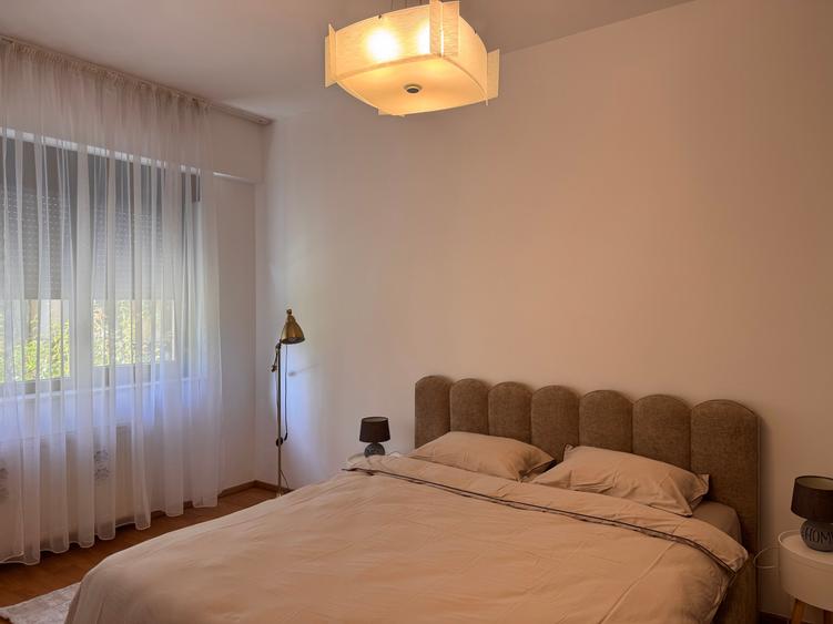 Apartament cu 2 camere semidecomandat în Herăstrău