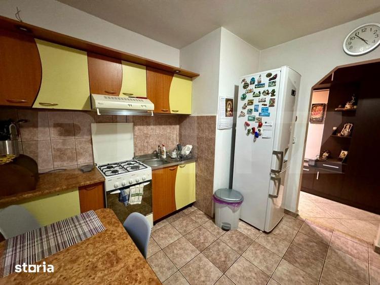 Apartament cu 2 camere decomandat, mobilat în Cantemir