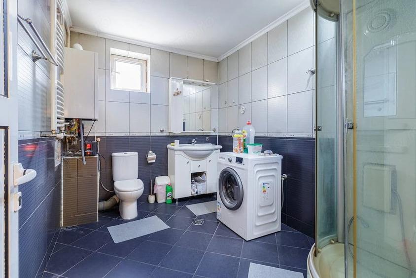 Casă cu 2 camere cu Teren 156 Mp în Apărătorii Patriei