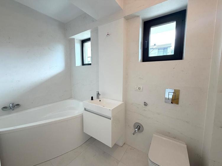 Apartament cu 4 camere decomandat în Iancu Nicolae