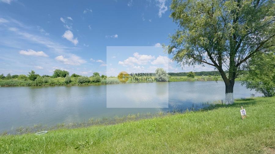 Teren agricol extravilan de 12760 mp, în Afumați