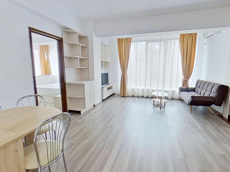 Apartament cu 2 camere semidecomandat, mobilat în P-ta Presei Libere