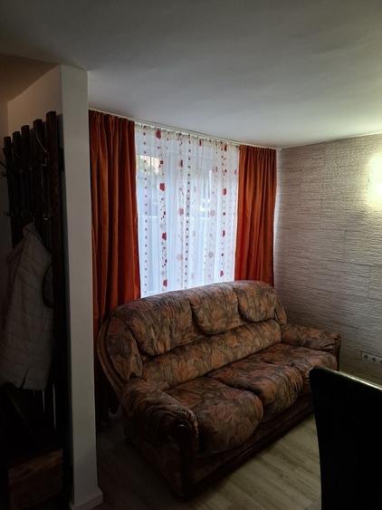 Casă cu 3 camere în Sânnicoară