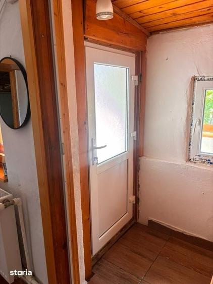 Casă cu 3 camere cu Teren 1000 Mp în Malu Mare