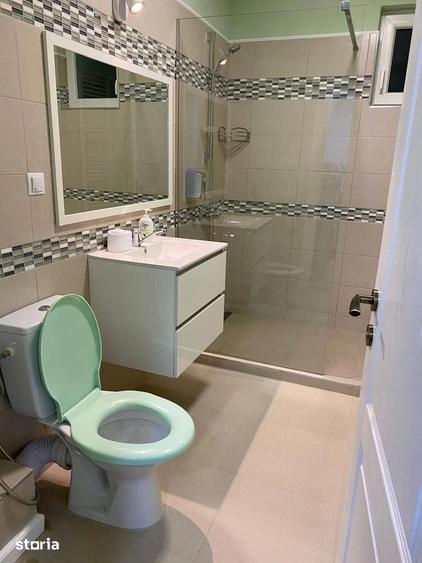Apartament cu 2 camere semidecomandat în Florești